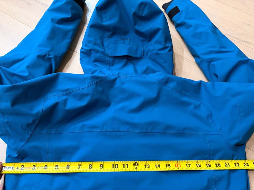 Sweet Protection Women's Salvation DryZeal Insulated Ski Jacket - Blue/Navy - Picture 12 of 13